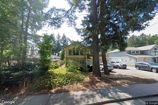 Street view of 5272 Cordova Bay Rd, Saanich