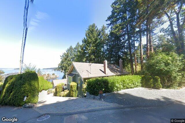 Street view of 786 Sea Dr, Central Saanich