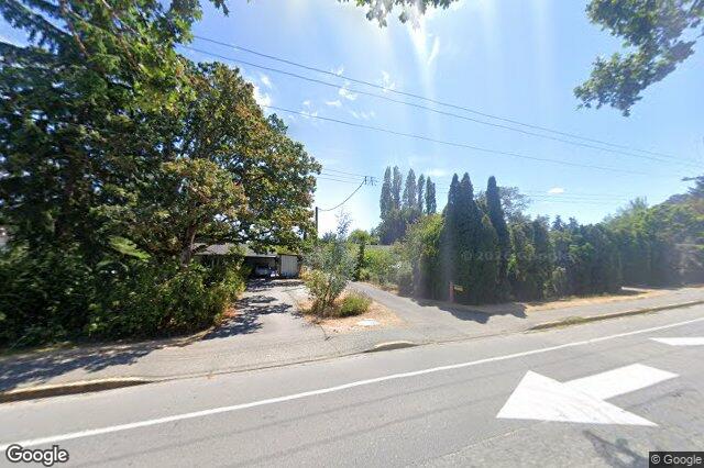 Street view of 7037 WALLACE Dr, Central Saanich