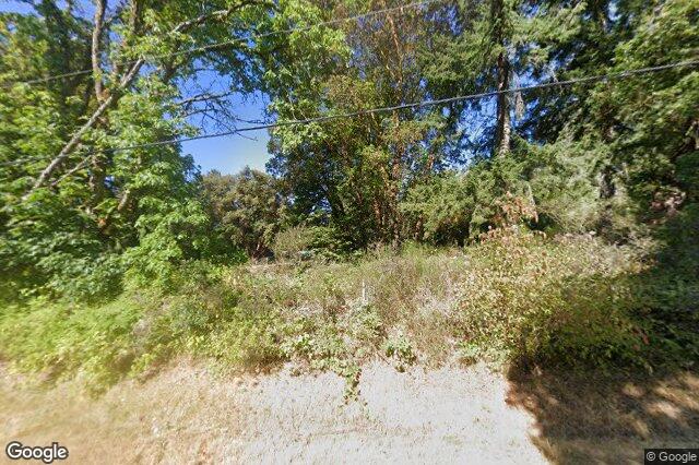 Street view of 8050 Rae-leigh Pl, Central Saanich