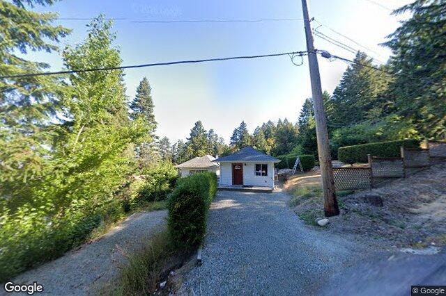 Street view of 600 Seacliffe Rd, North Saanich