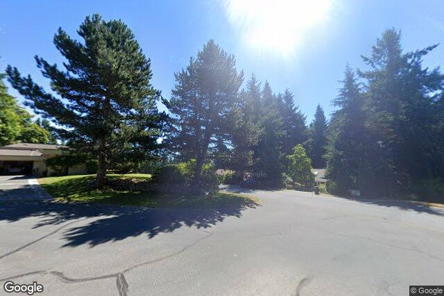 Street view of 8587 Sansum Park Dr, North Saanich