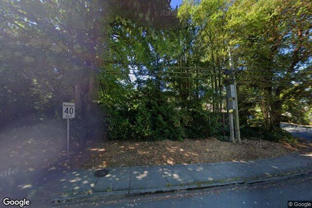Street view of 1991 Dean Park Rd, North Saanich