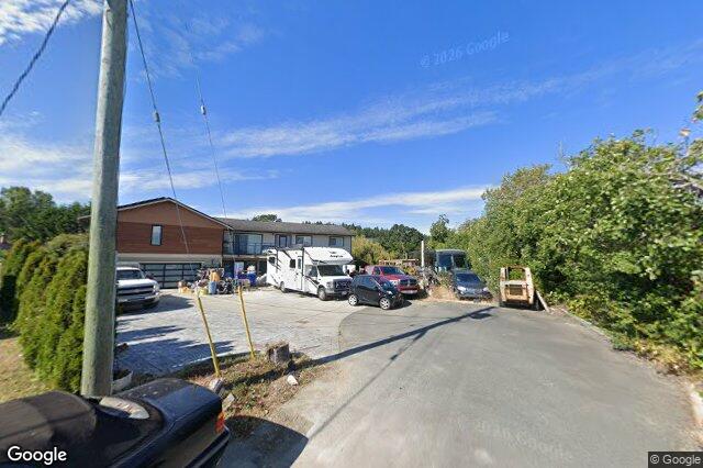 Street view of 9356 East Saanich Rd, North Saanich
