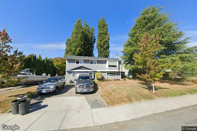 Street view of 9478 Eastbrook Dr, Sidney