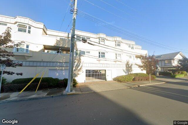 Street view of 304 – 2490 Bevan Ave, Sidney