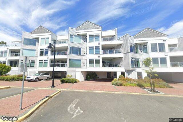Street view of 213 – 2550 Bevan Ave, Sidney