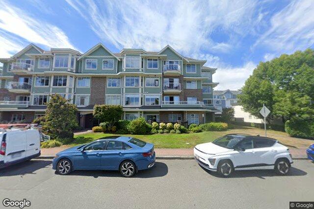 Street view of 302 – 9870 Second St, Sidney