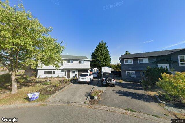 Street view of 2218 Magnolia Pl, Sidney