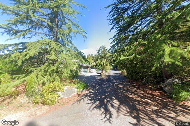 Street view of 596 Towner Rd, North Saanich