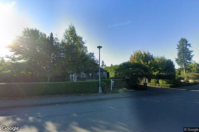 Street view of 1867 Marina Way, North Saanich