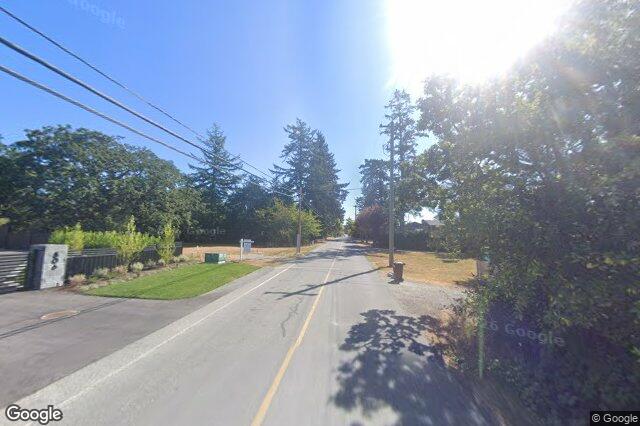 Street view of 816 Birch Rd, North Saanich