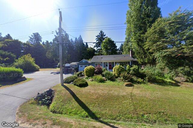 Street view of 1087 Maple Rd, North Saanich