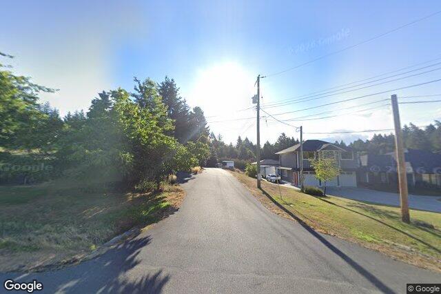 Street view of 11329 Hummingbird Pl, North Saanich